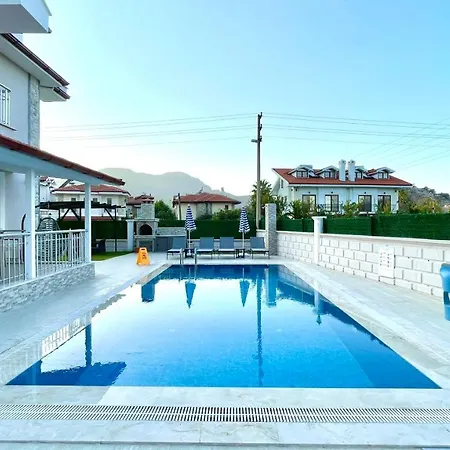 Meyra Dalyan